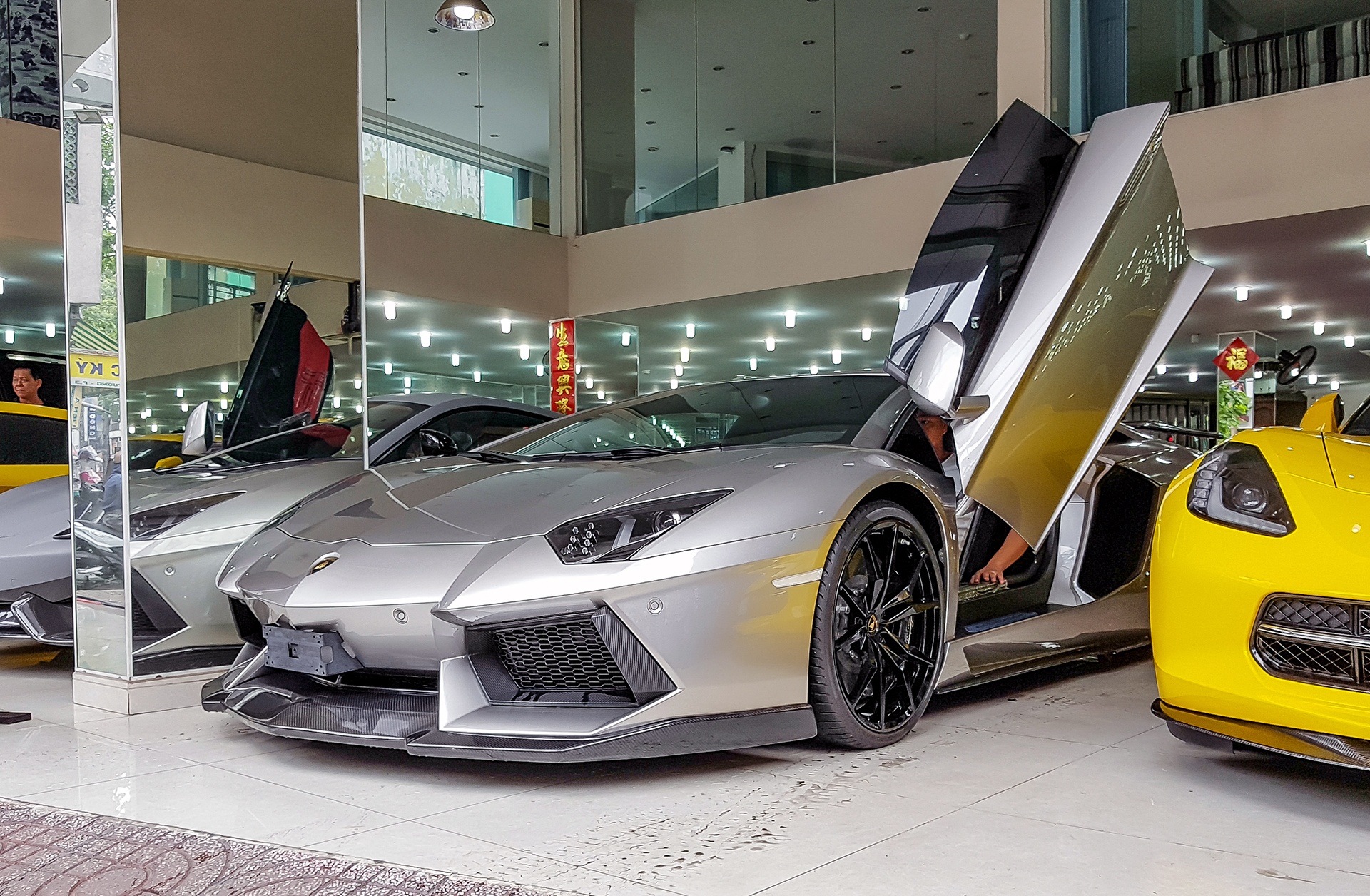 pho ban sieu xe o Sai Gon anh 6