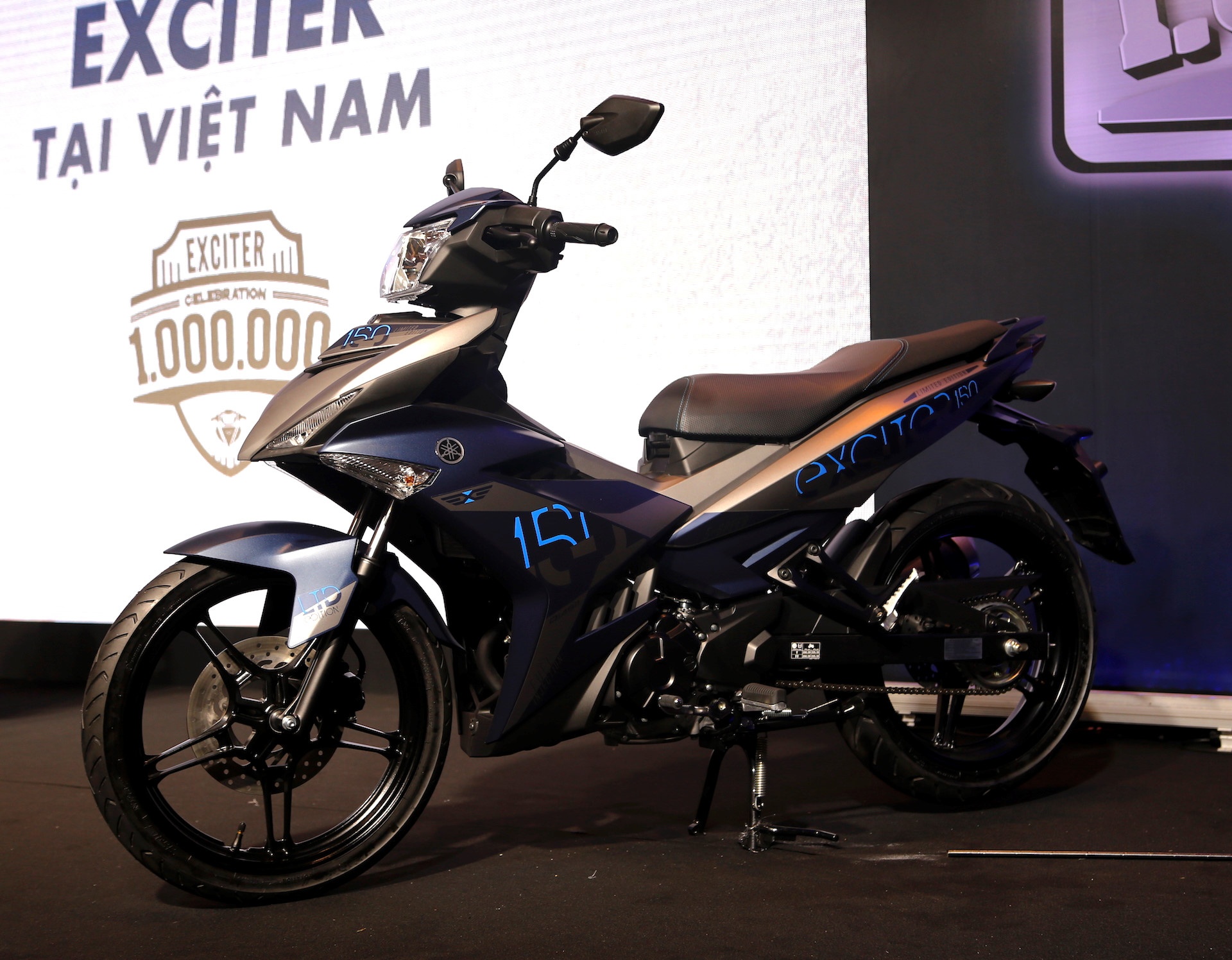 Exciter dat 1 trieu chiec tai Viet Nam anh 5