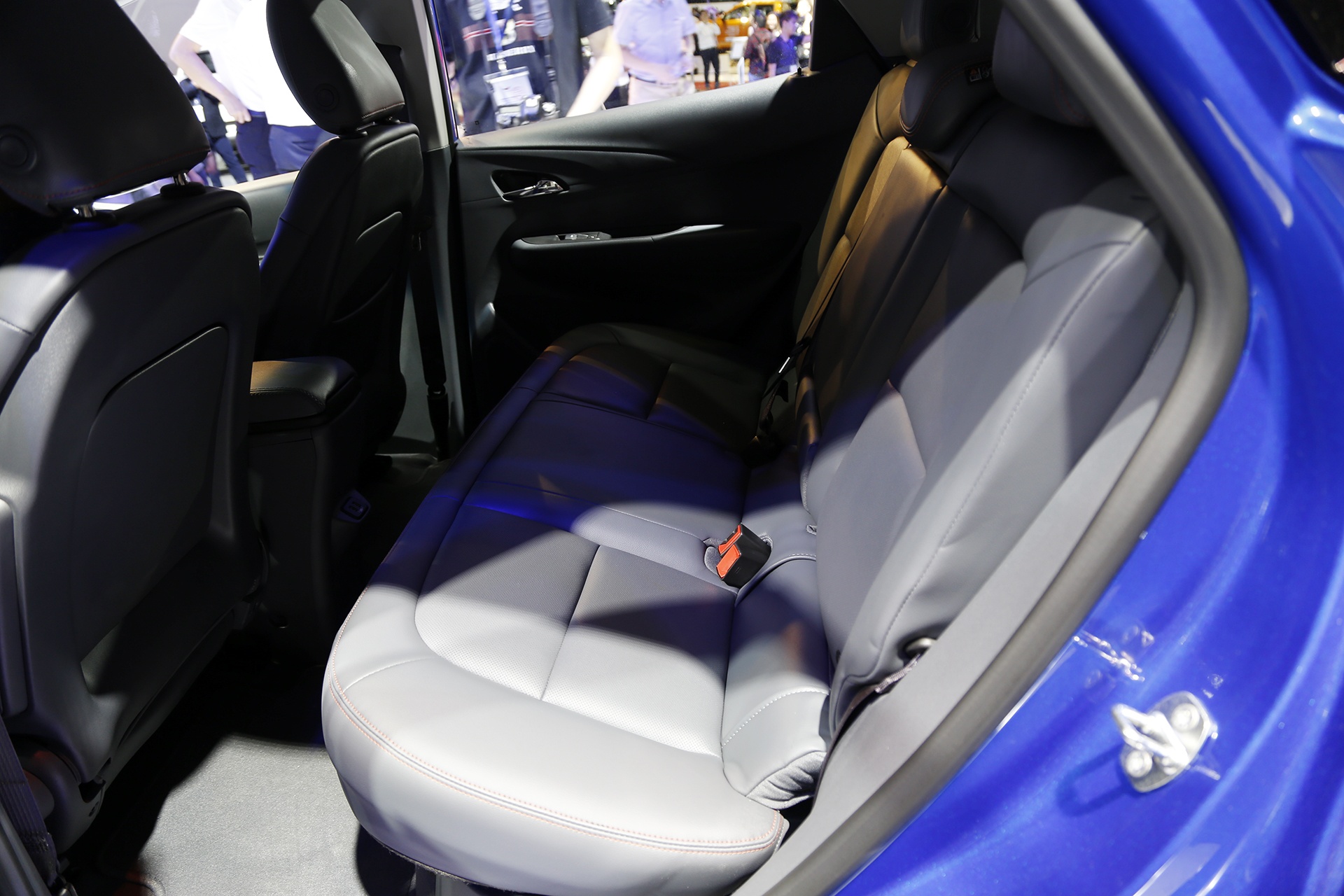 Chevrolet Bolt ra mat tai Viet Nam anh 13