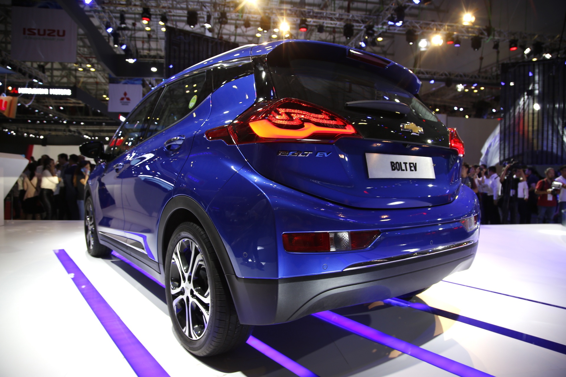 Chevrolet Bolt ra mat tai Viet Nam anh 4