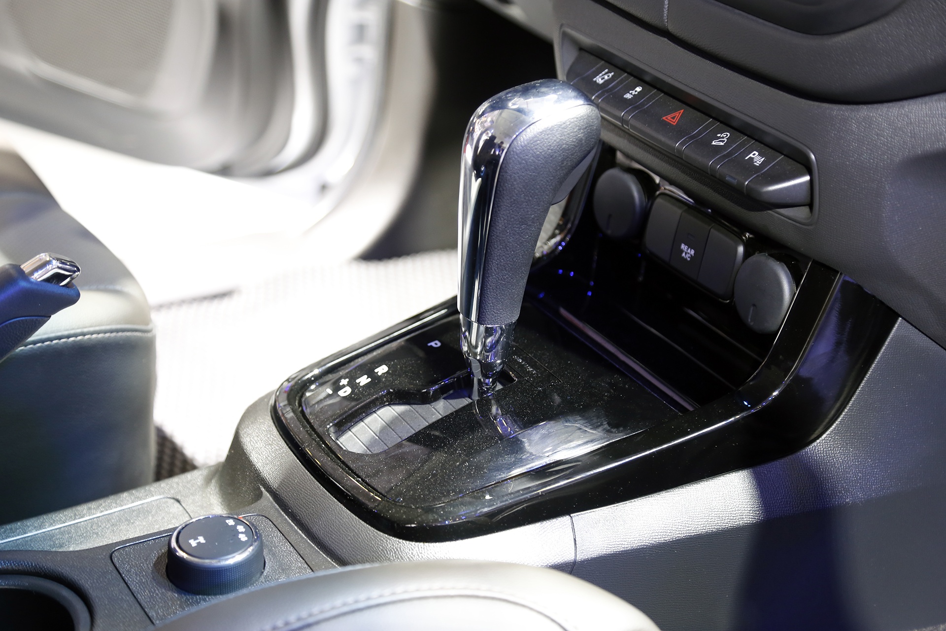 Chevrolet Trailblazer ra mat o Viet Nam anh 14