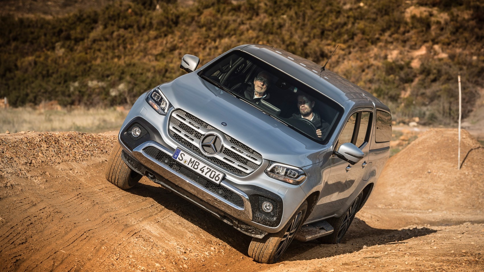 bán tải hạng sang Mercedes X-Class ảnh 2 ban tai hang sang Mercedes X-Class anh 2