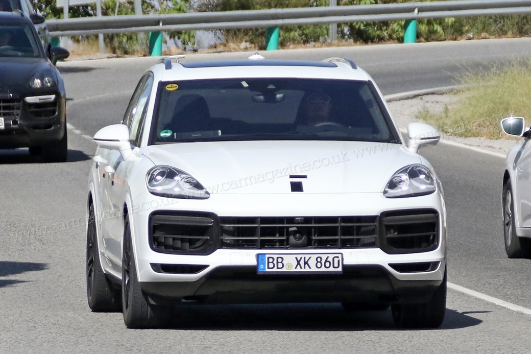 Porsche Cayenne 2017 lộ diện ảnh 1 Porsche Cayenne 2017 lo dien anh 1