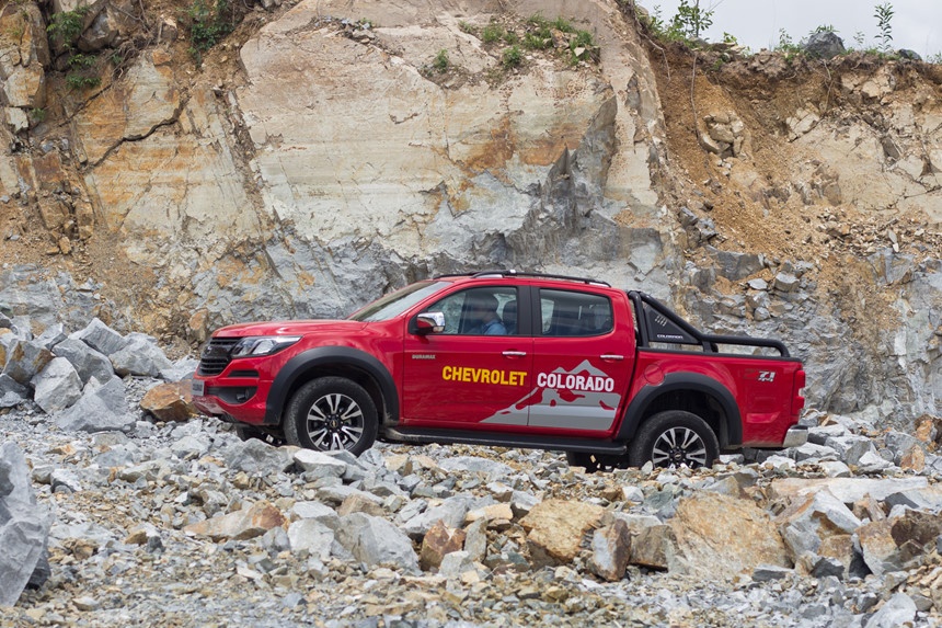 đánh giá Chevrolet Colorado 2017 ảnh 18 danh gia Chevrolet Colorado 2017 anh 18