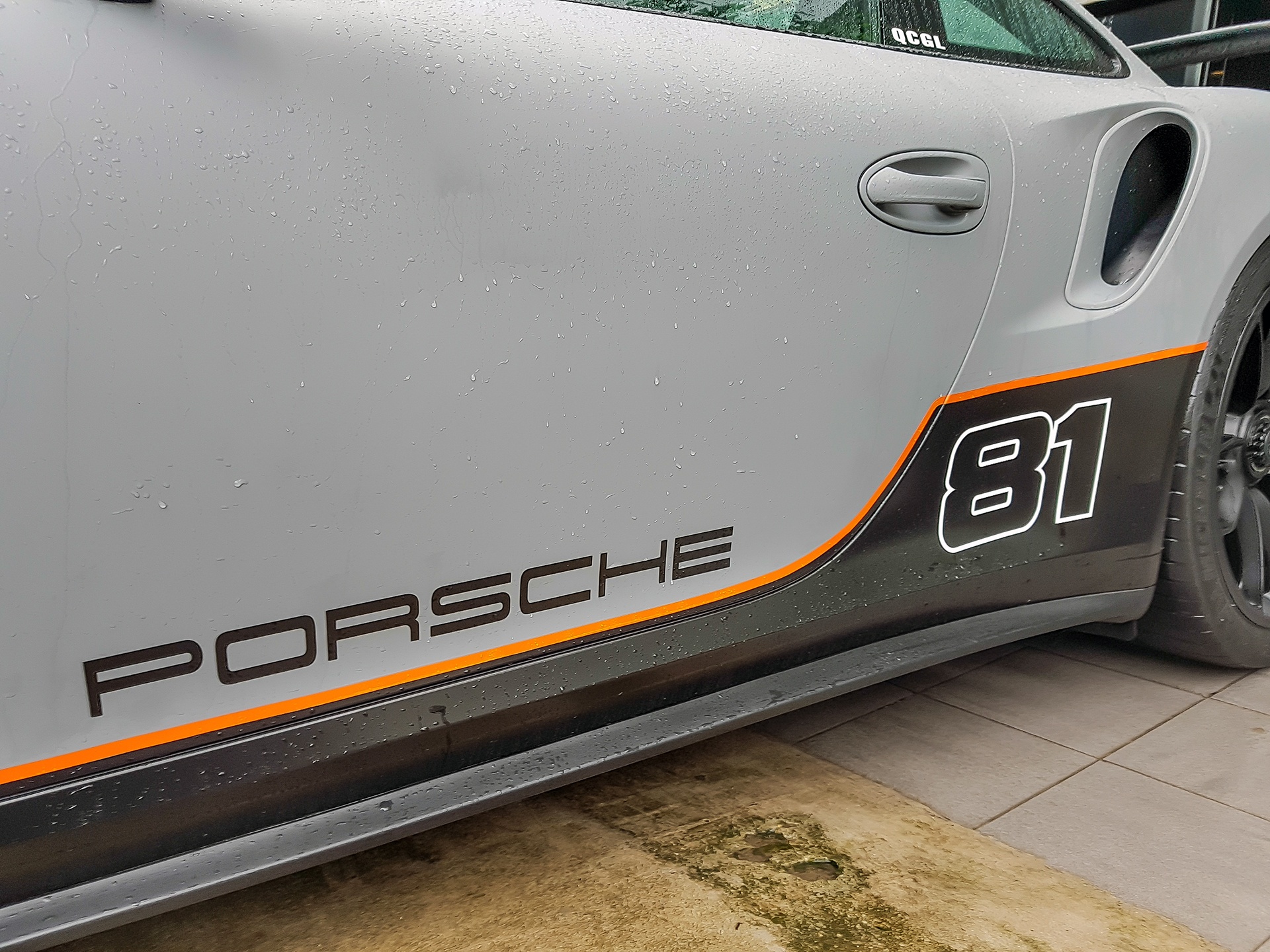 Porsche 911 Quoc Cuong Gia Lai anh 6