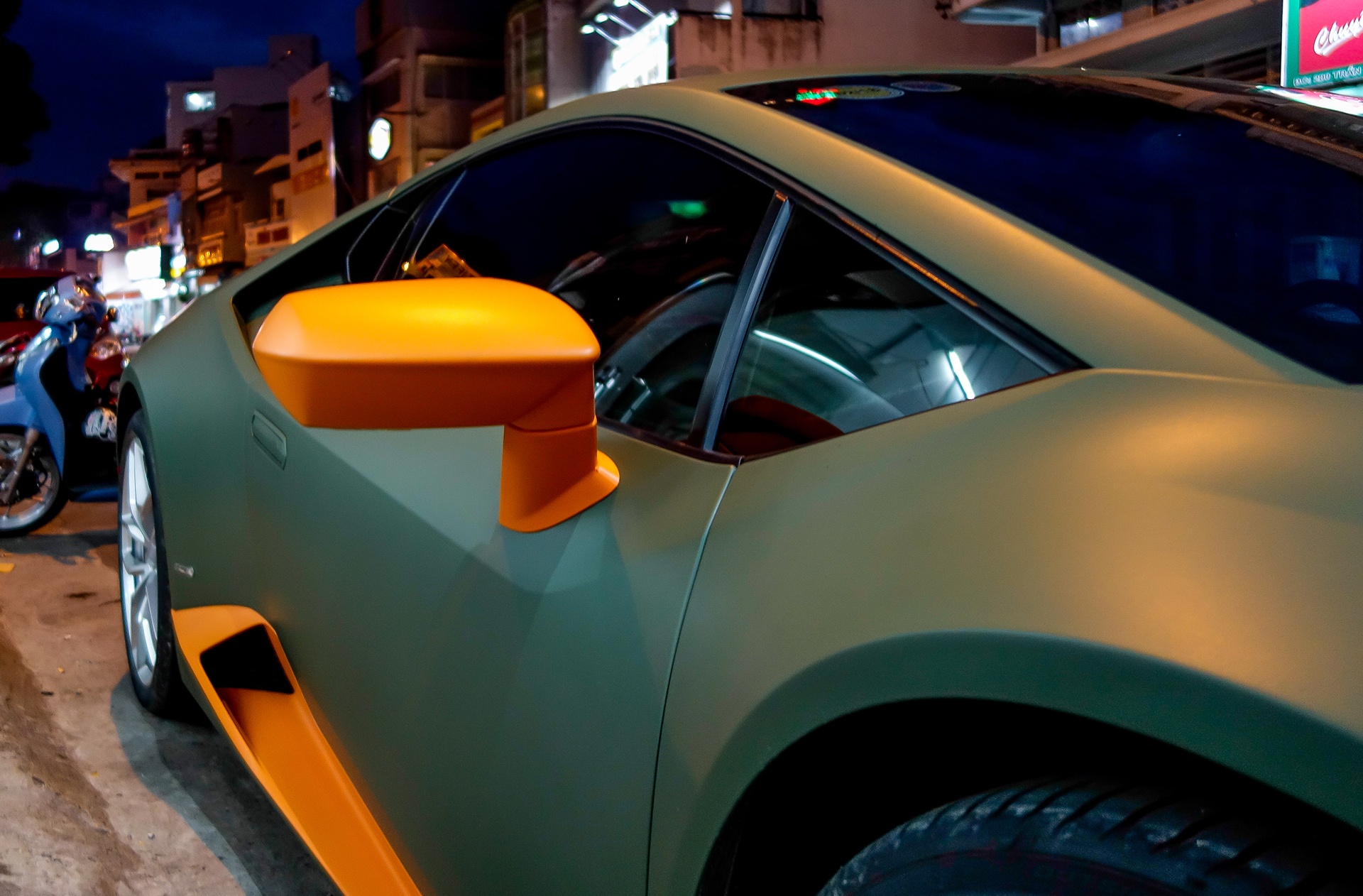 Lamborghini Huracan Avio o Sai Gon anh 7