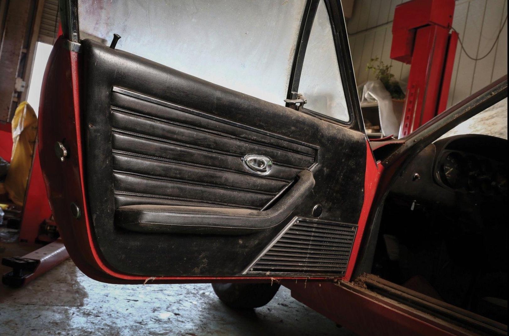 sieu xe Ferrari bi ruong bo anh 17