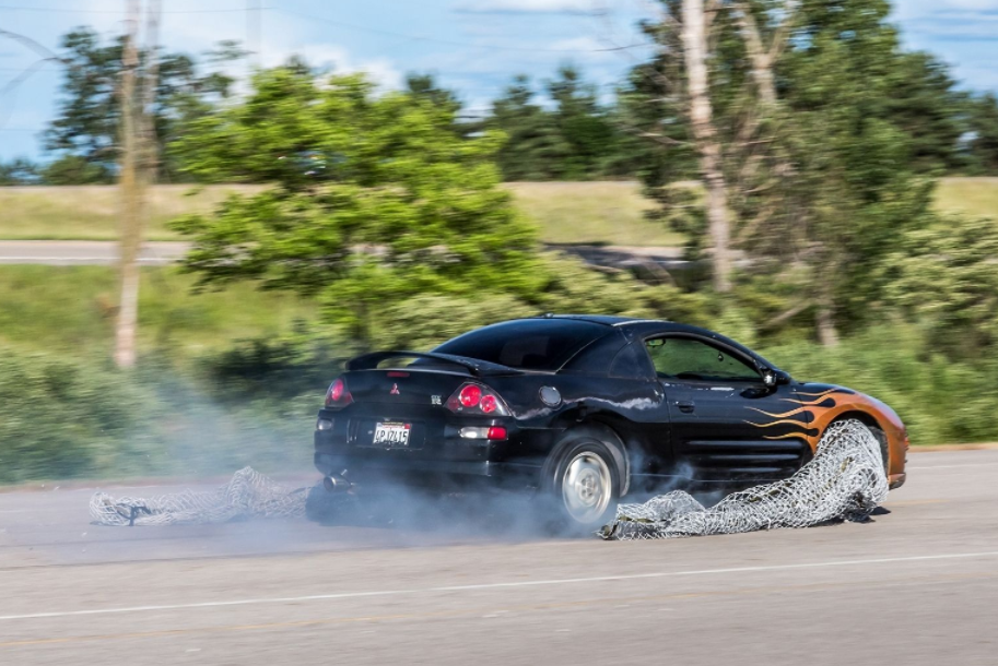 Ban chong, sung ban luoi dung bat quai xe hinh anh