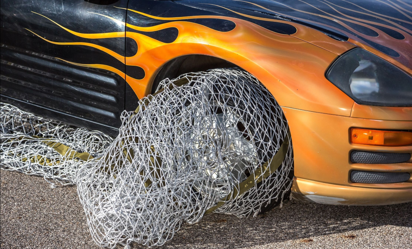 thiet bi bat quai xe cua canh sat anh 12