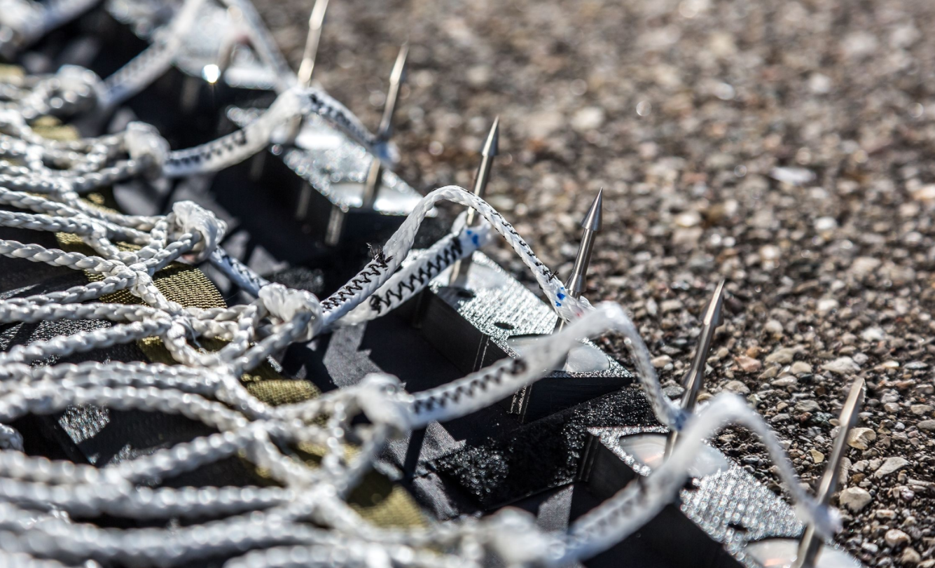 thiet bi bat quai xe cua canh sat anh 9