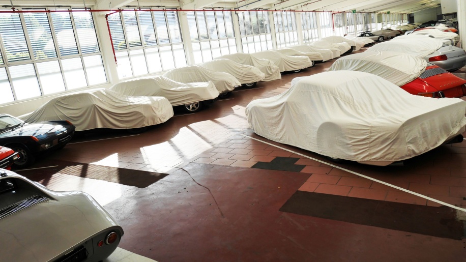 bo suu tap Porsche bi bat anh 3