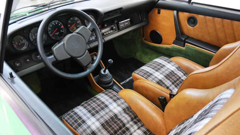 bo suu tap Porsche bi bat anh 9