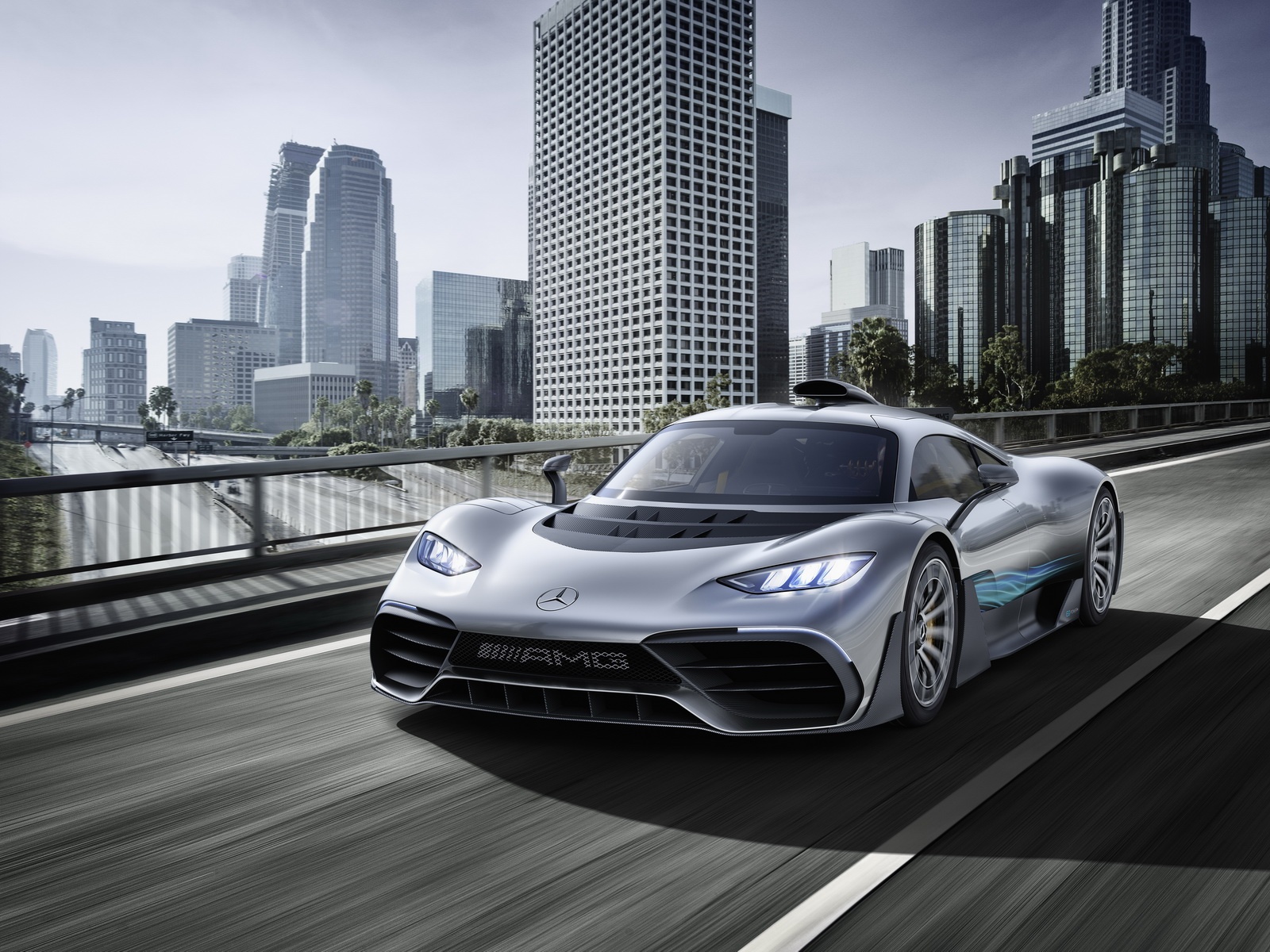Mercedes AMG Project One: Sieu xe dung dong co F1 gia 2,7 trieu USD hinh anh