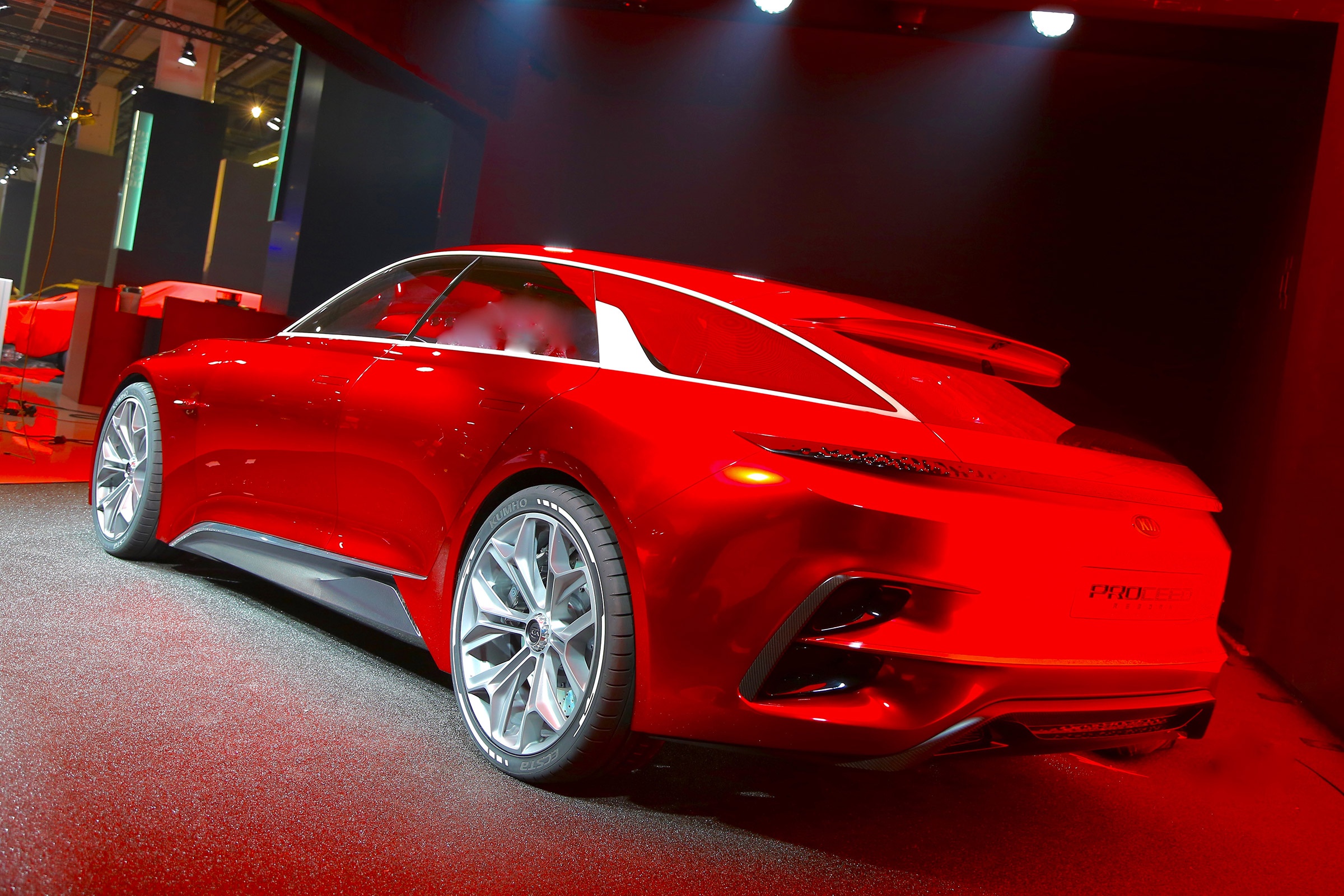 xe the thao Proceed Concept anh 3