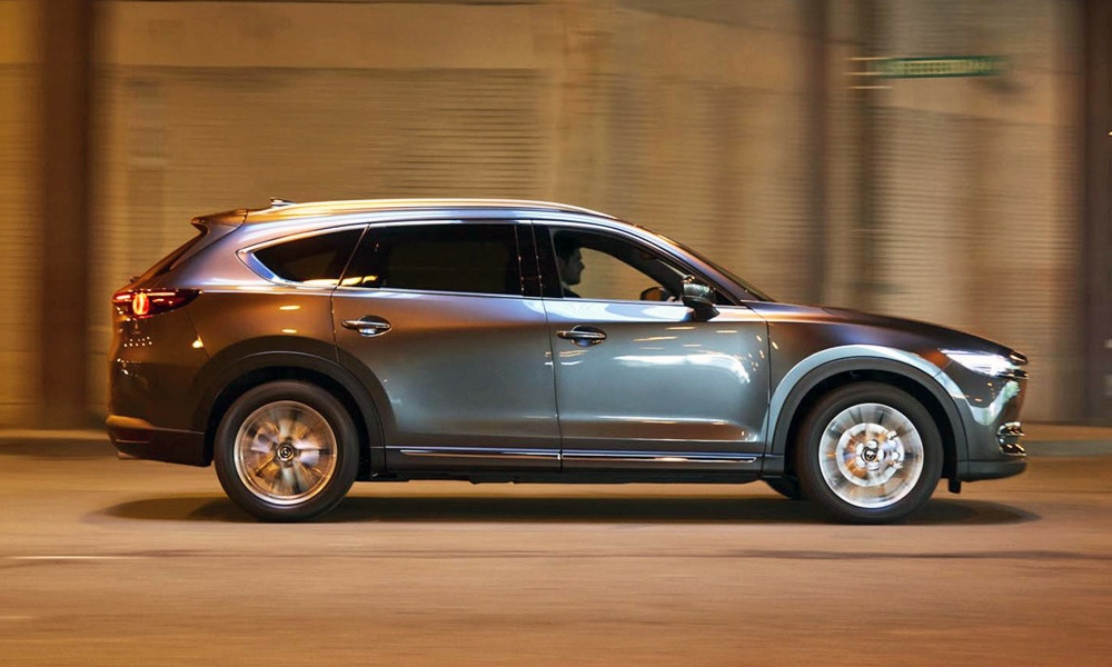 Mazda CX-8 ra mat tai Nhat Ban anh 1