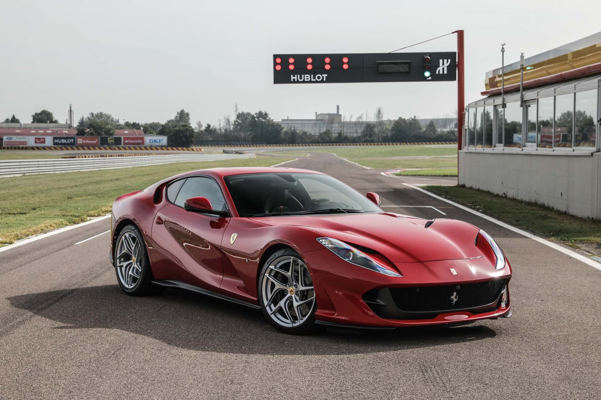 Ferrari không sản xuất xe điện ảnh 1 Ferrari khong san xuat xe dien anh 1