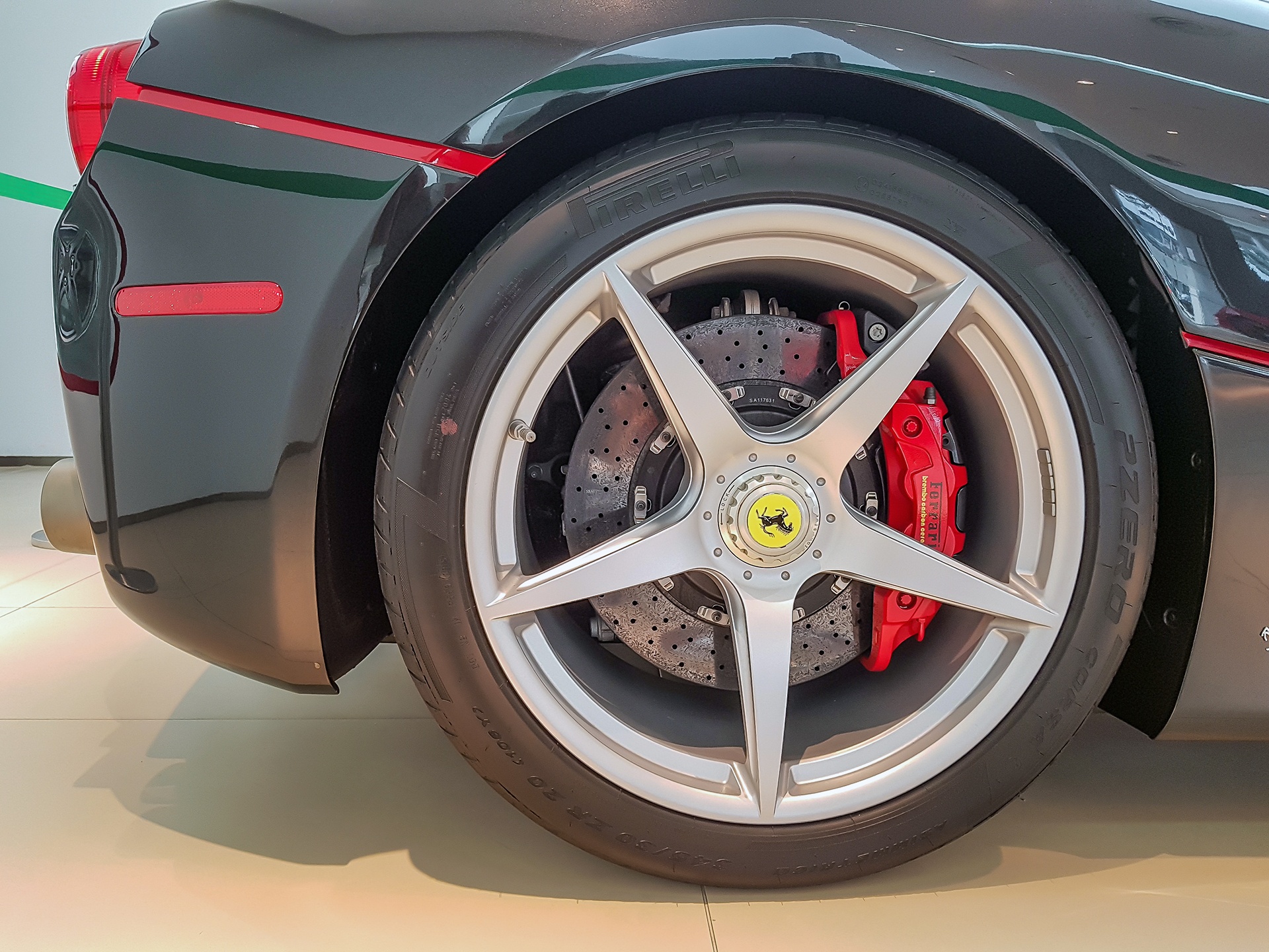 LaFerrari Aperta tai Singapore anh 7