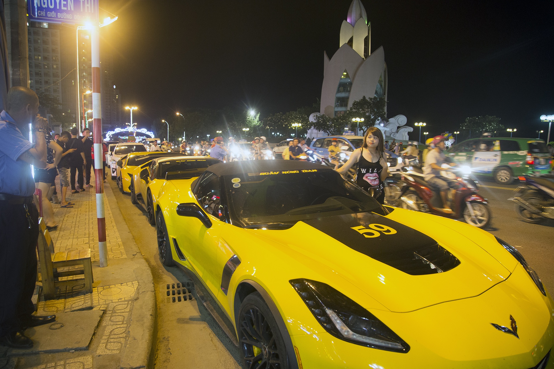 sieu xe Yellow Team anh 15