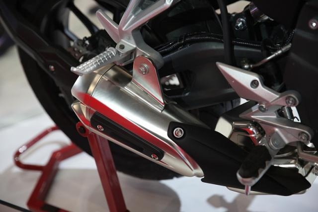 xe nhai Loncin HR7 anh 6