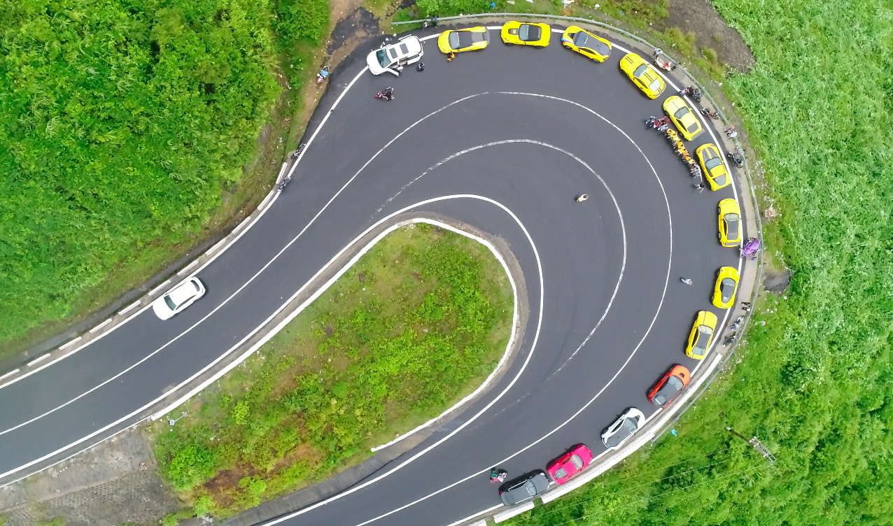 Hanh trinh sieu xe Yellow Team anh 2