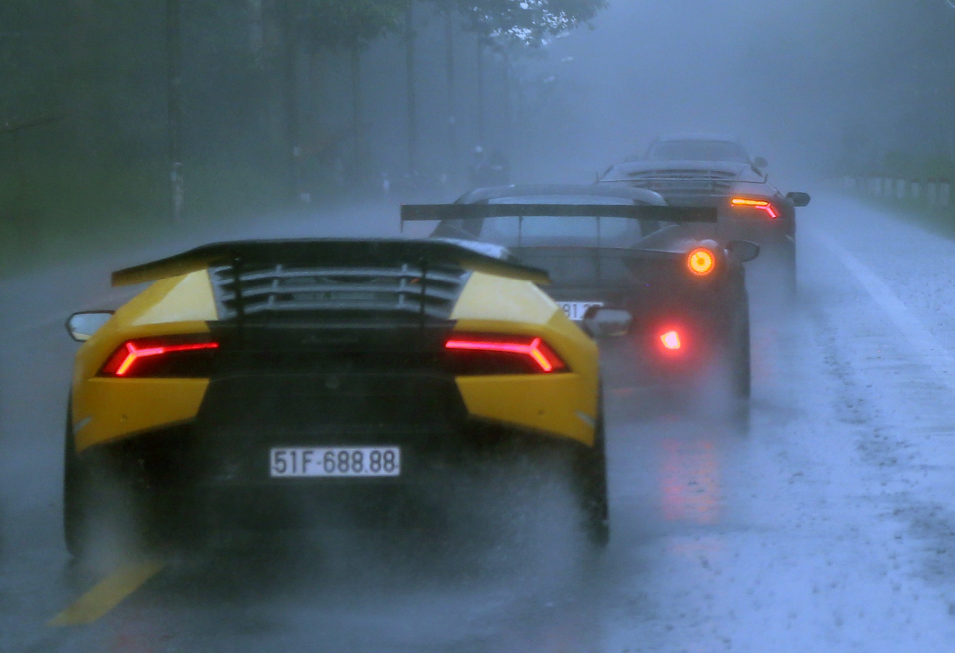 Hanh trinh sieu xe Yellow Team anh 13