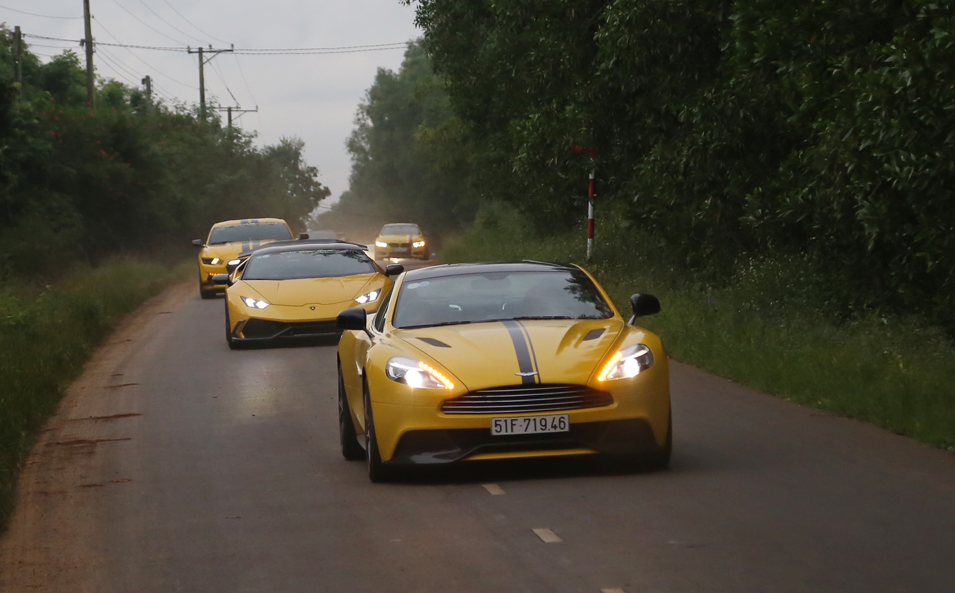 Hanh trinh sieu xe Yellow Team anh 15