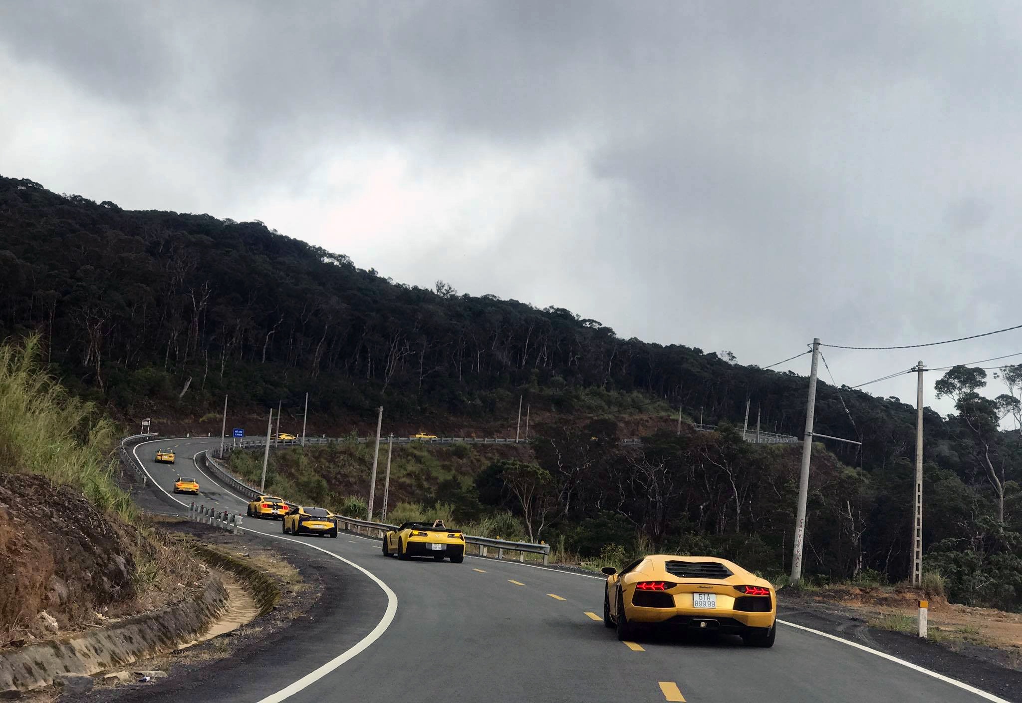 Hanh trinh sieu xe Yellow Team anh 7