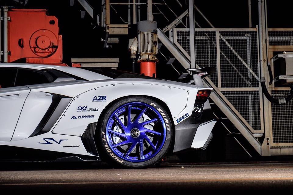 Lamborghini Aventador SV do Liberty Walk anh 3