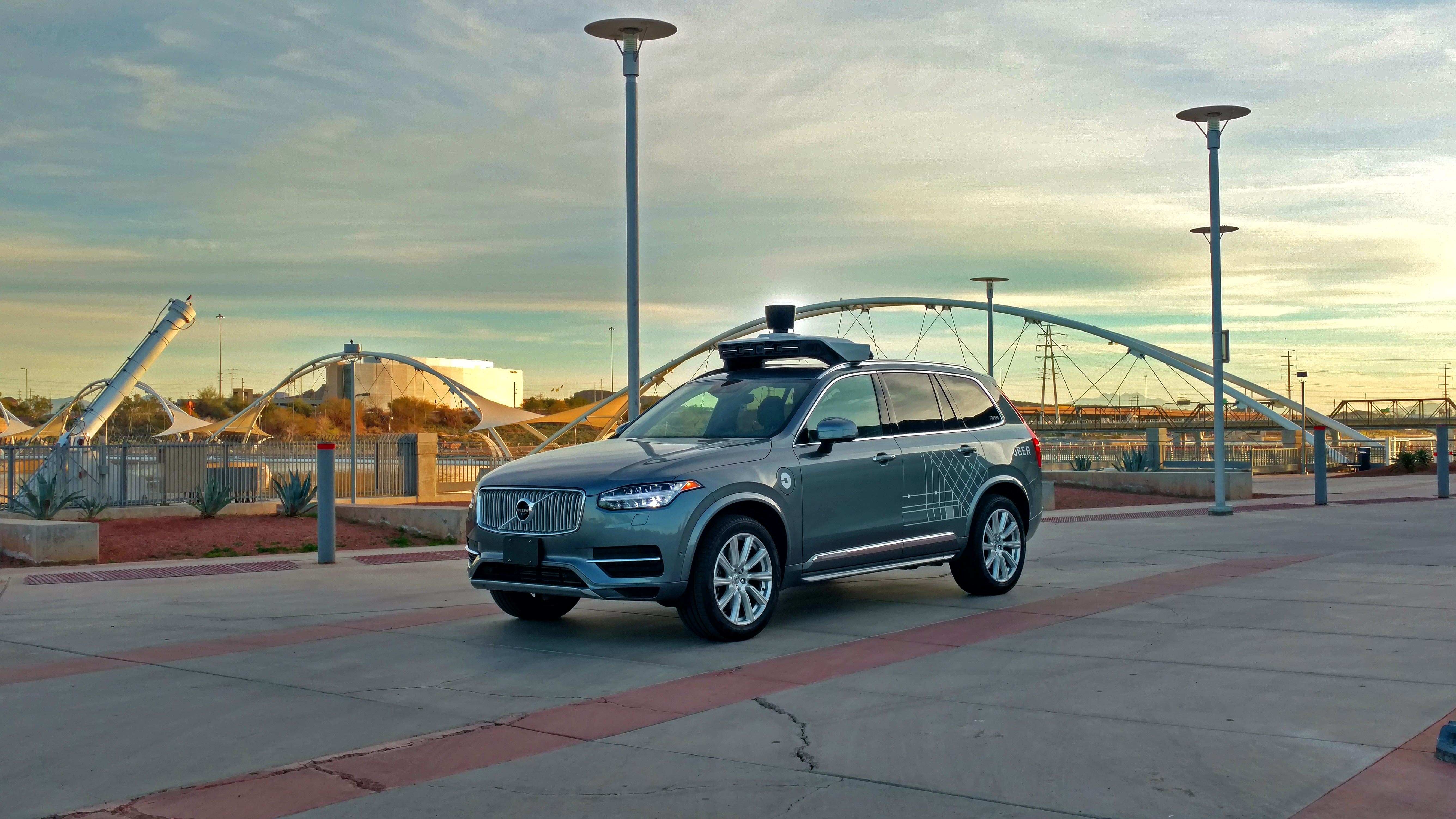 xe tự lái của Uber ảnh 1 xe tu lai cua Uber anh 1