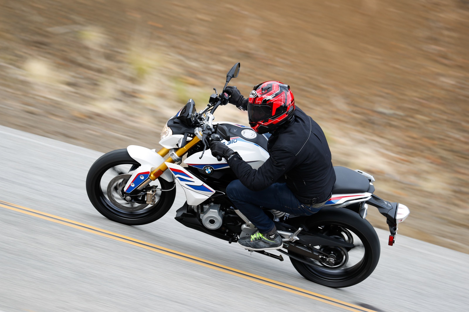 gia ban BMW G310R anh 8