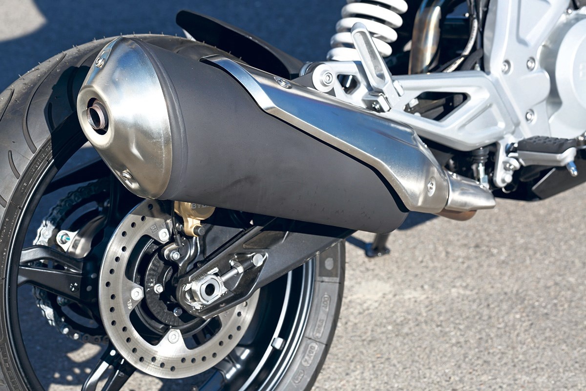 gia ban BMW G310R anh 5