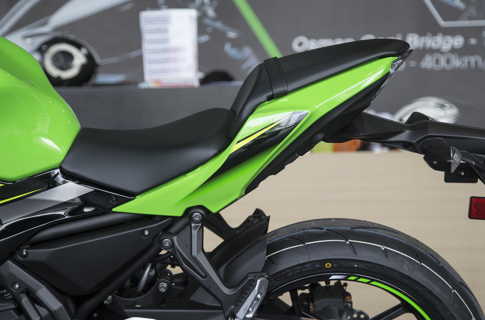 gia Kawasaki Ninja 650 tai Viet Nam anh 9