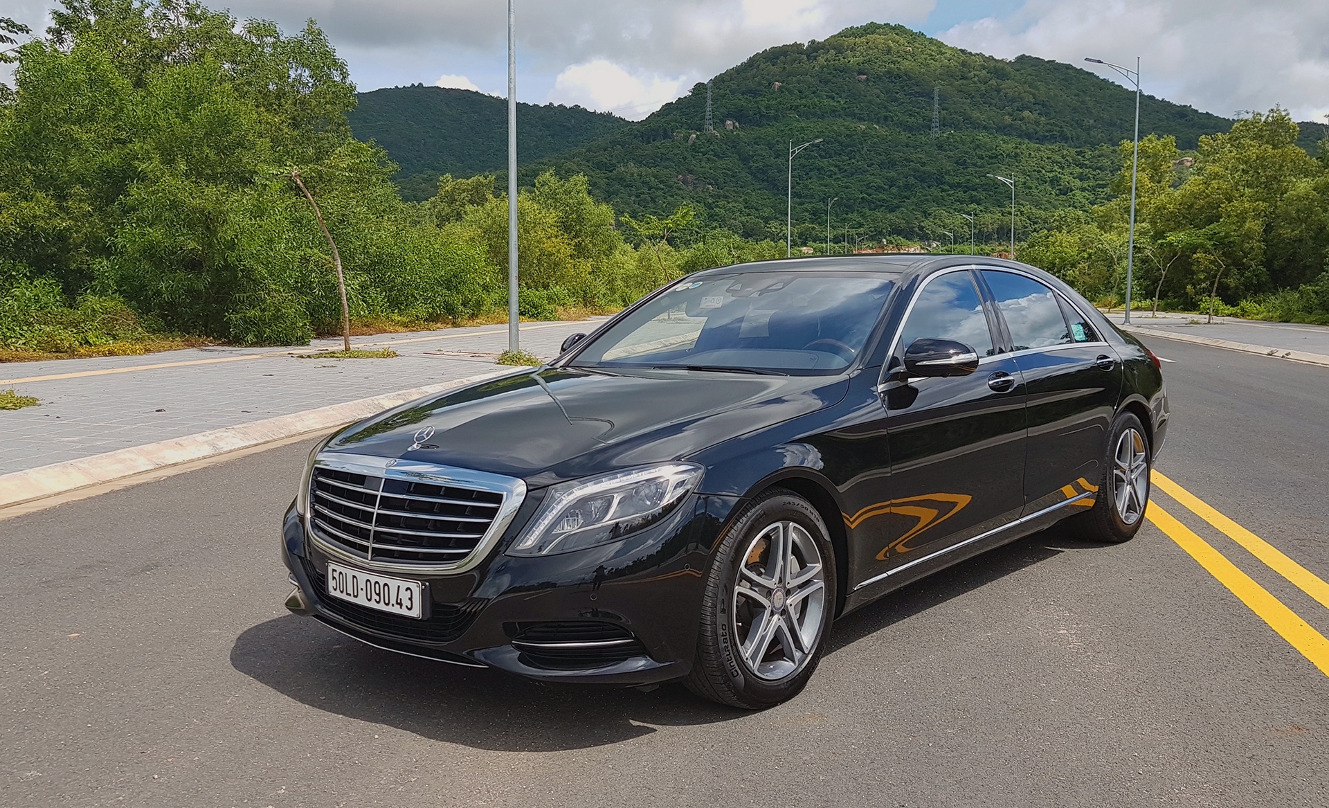 Danh gia Mercedes S400L - xe sang gia 4 ty cho dai gia Viet hinh anh