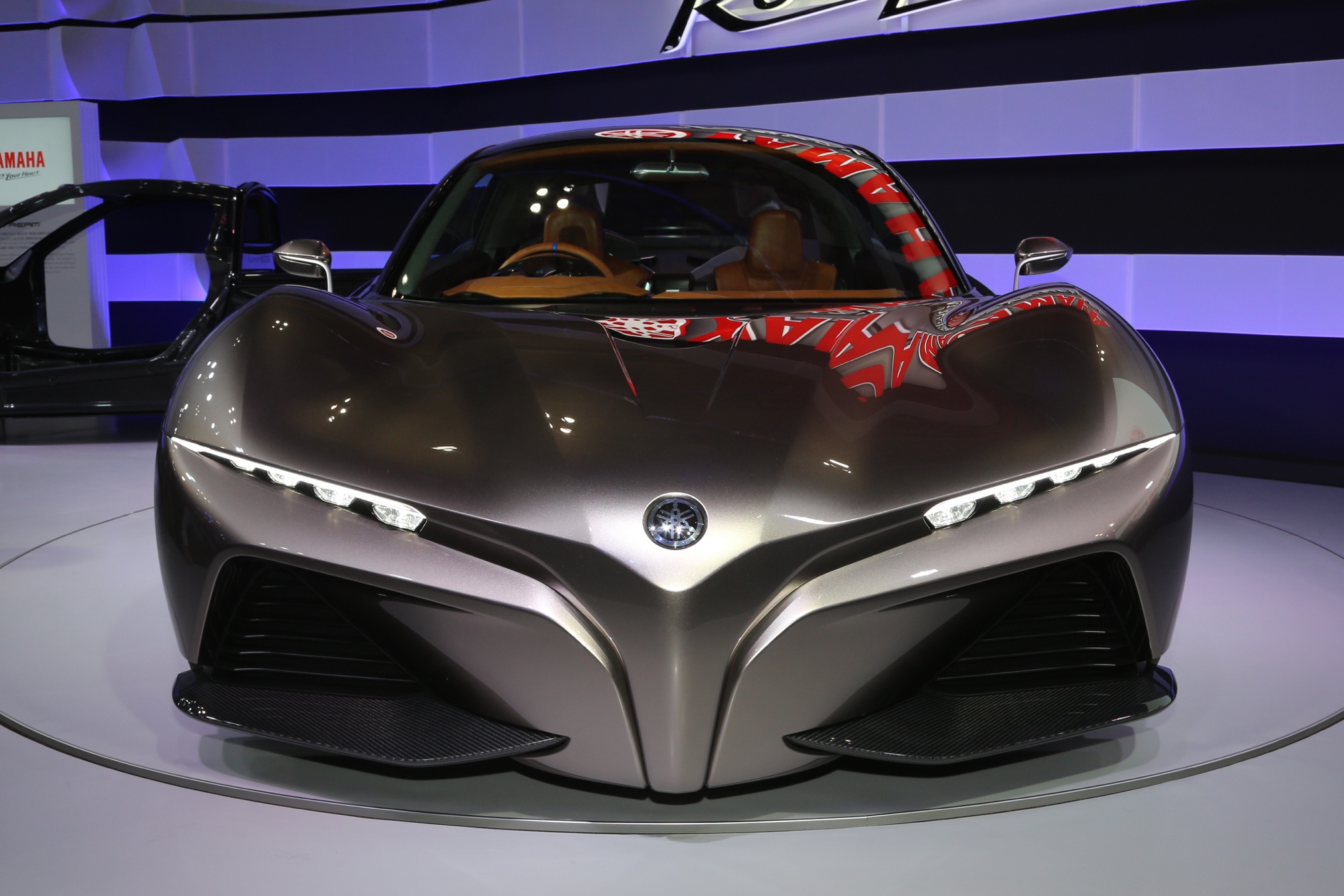 Yamaha gioi thieu Sports Ride Concept, lo tham vong lam oto hinh anh