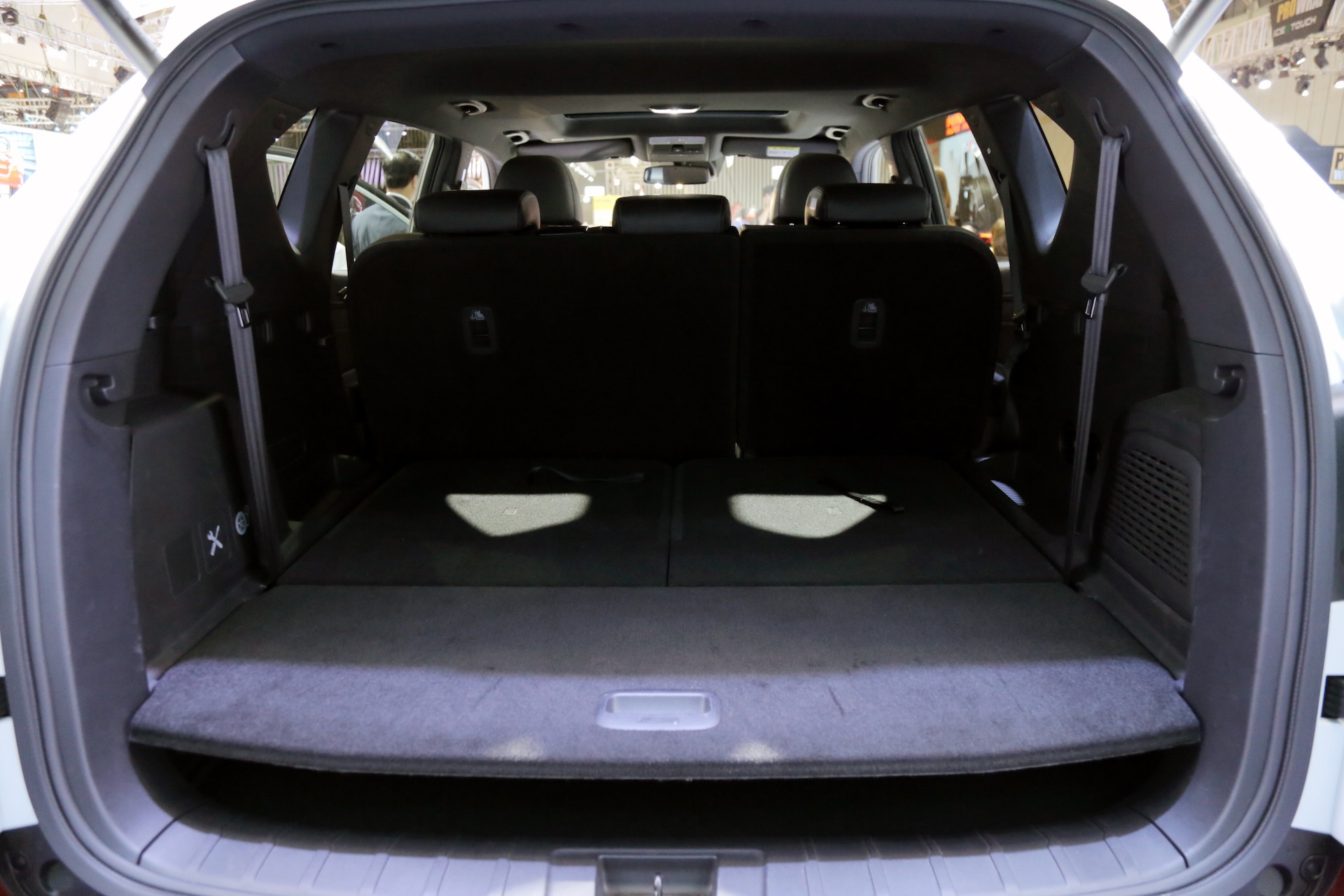 Ssangyong G4 Rexton ban tai Viet Nam anh 12