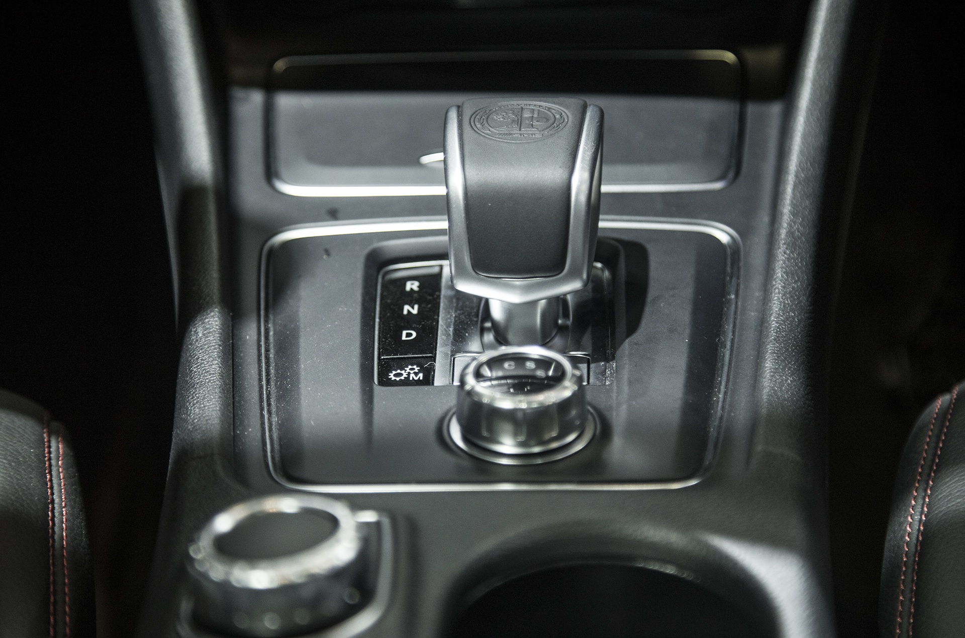 Mercedes GLA 45 AMG ra mat anh 12