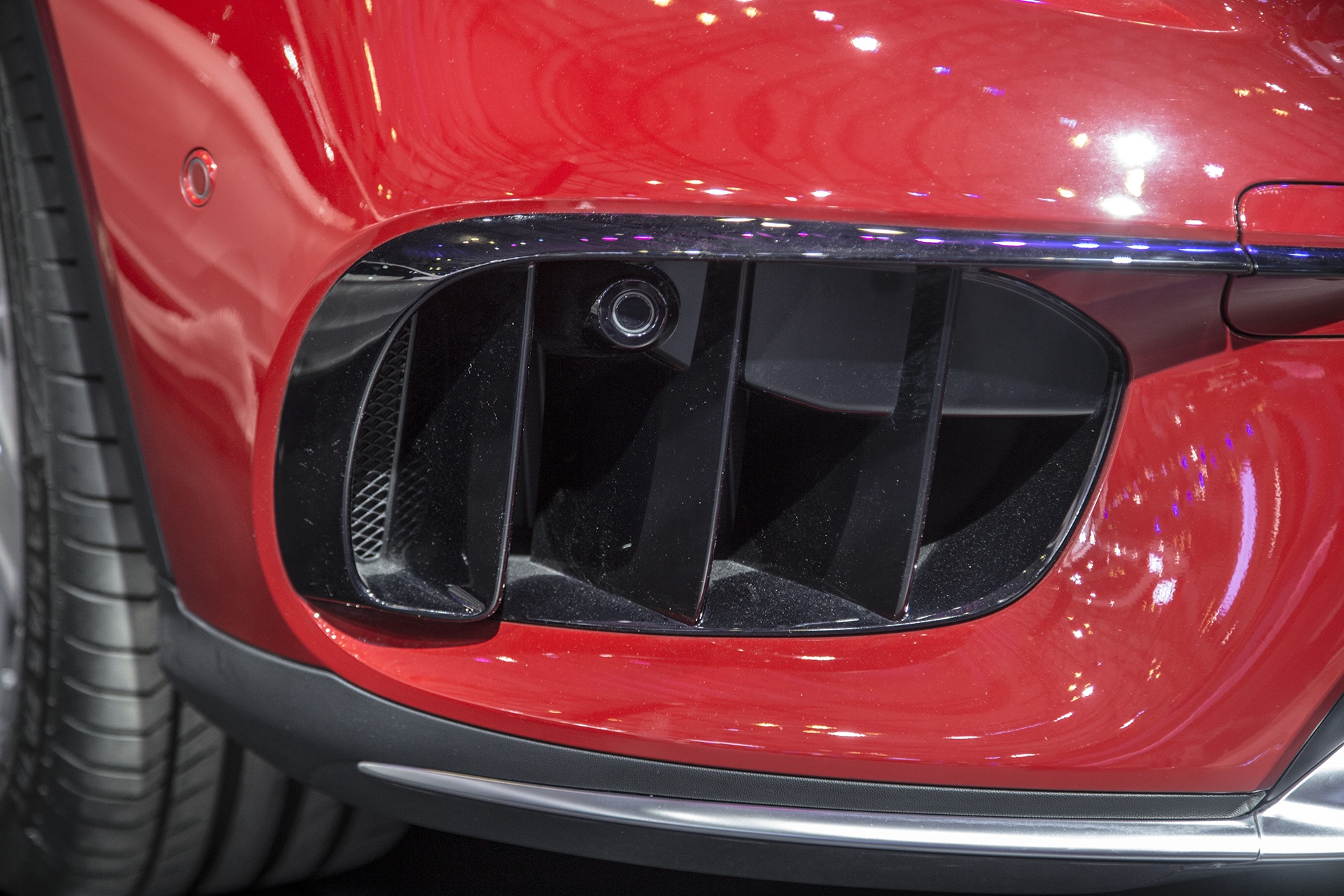 Mercedes GLA 45 AMG ra mat anh 8