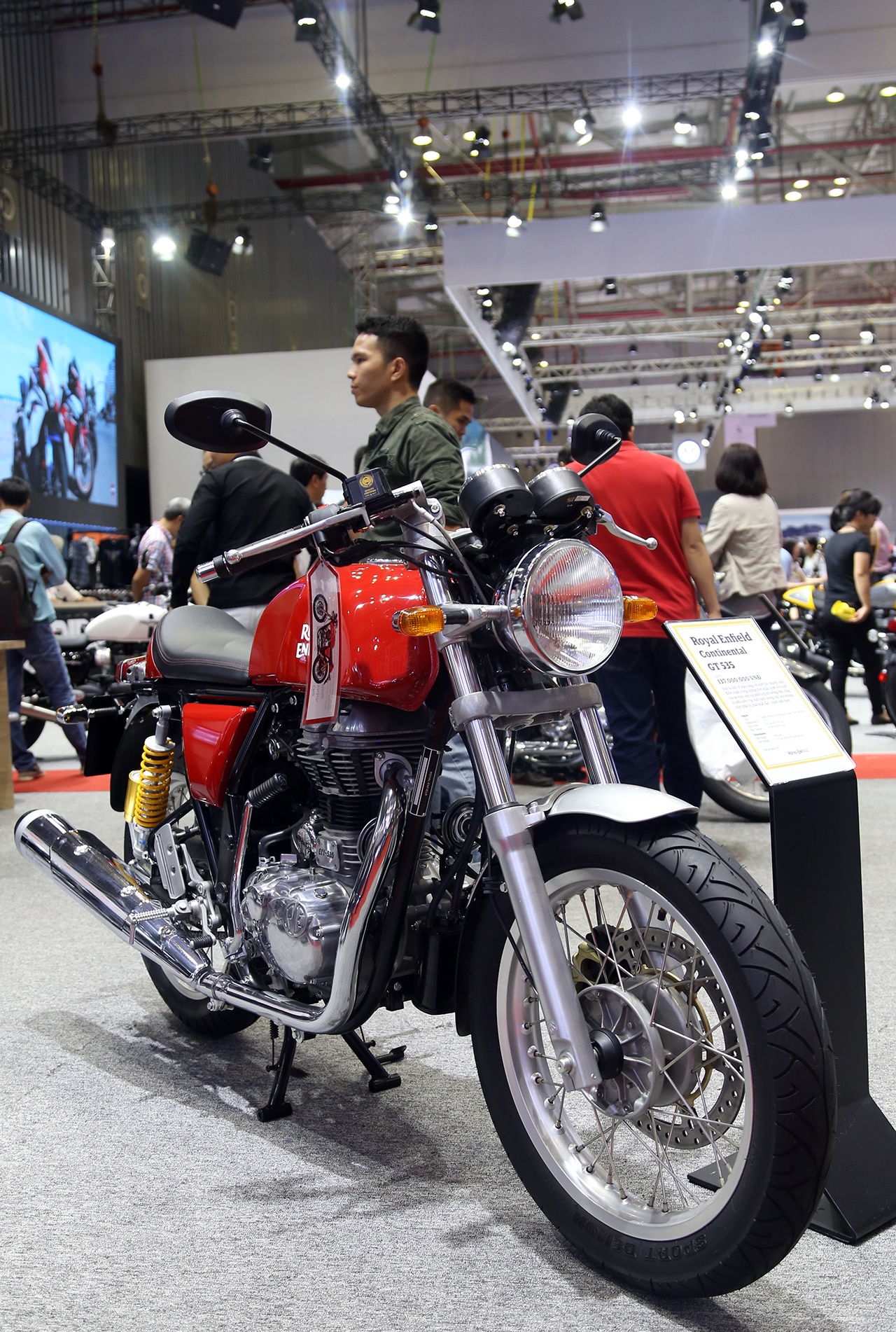 gia Royale Enfield Continental GT tai Viet Nam anh 3