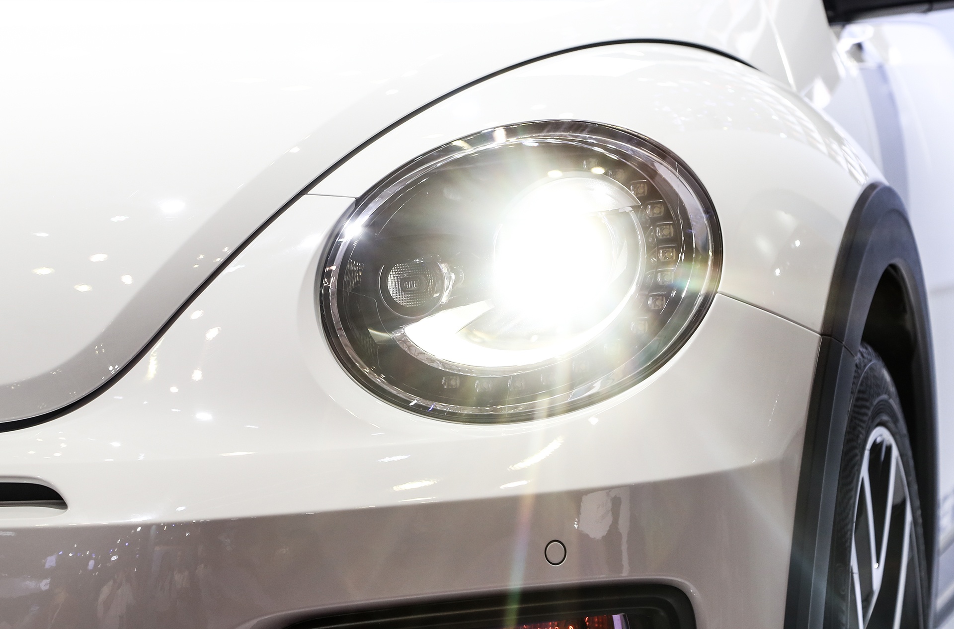 giá Volkswagen Beetle Dune tại Việt Nam ảnh 5 gia Volkswagen Beetle Dune tai Viet Nam anh 5