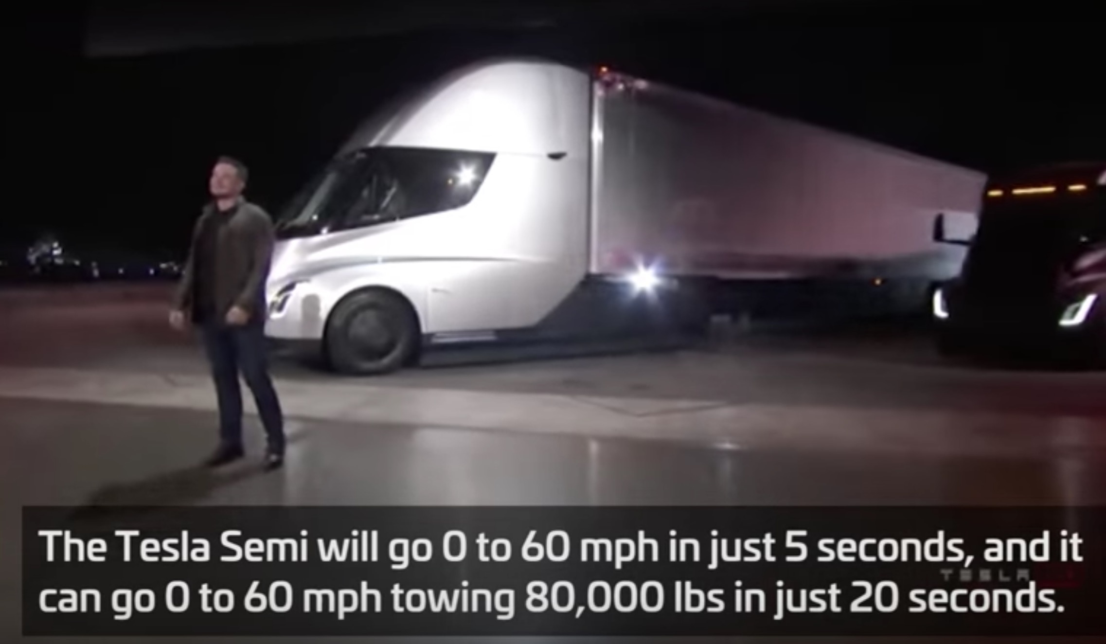 Xe tai tu lai Tesla Semi trinh lang hinh anh