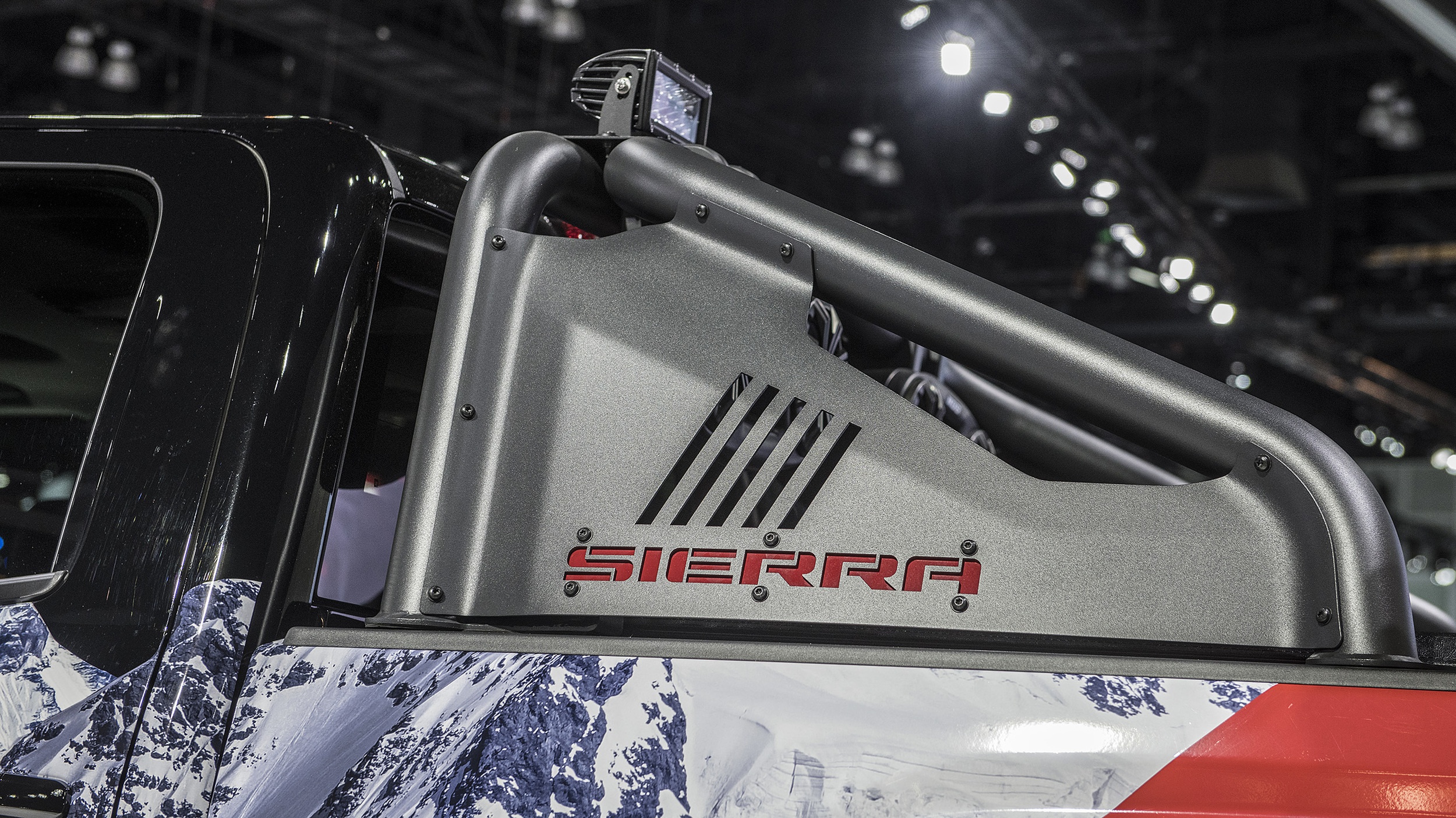 GMC Sierra 2500HD All Mountain ra mat anh 7