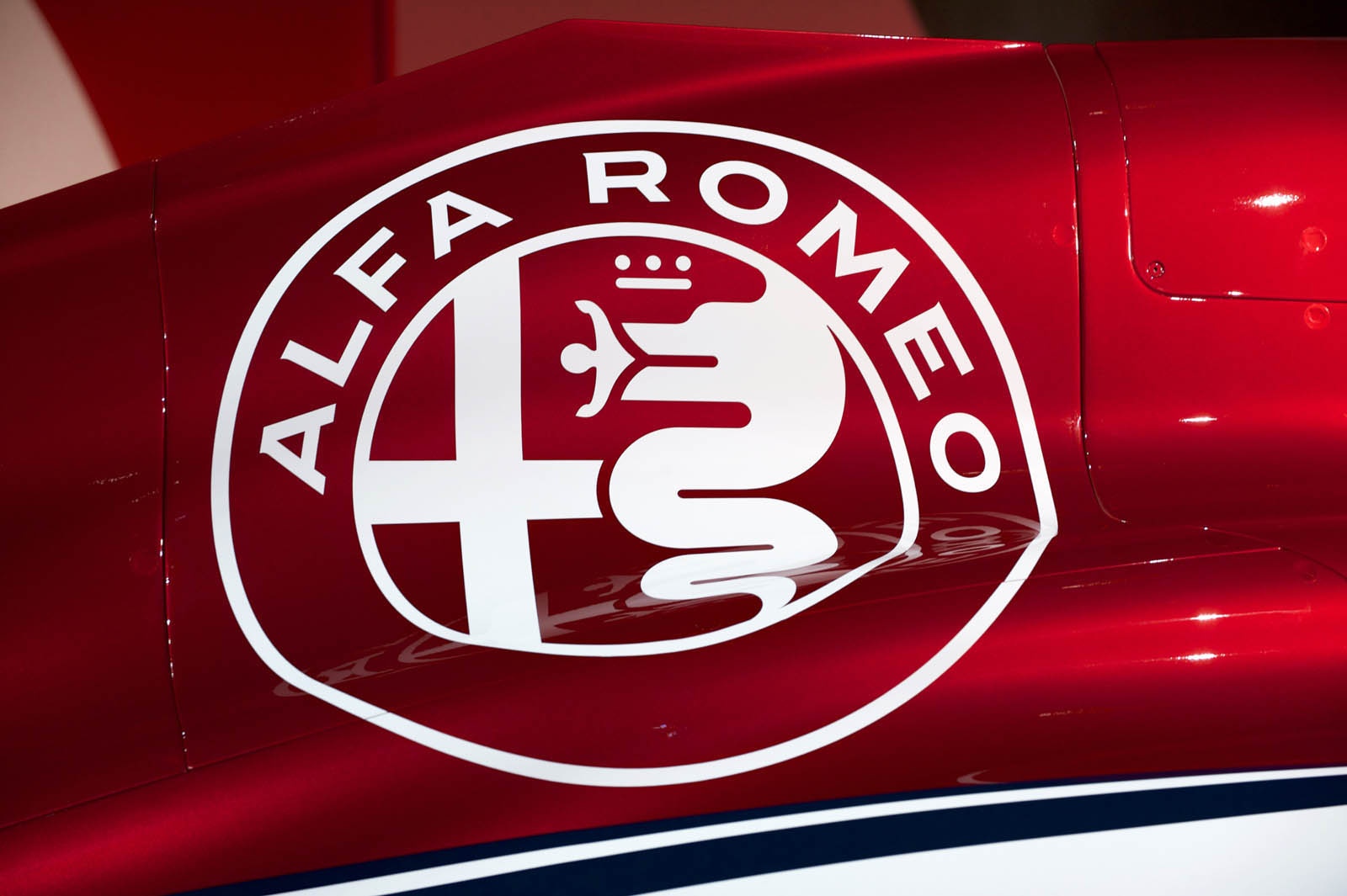doi dua F1 Alfa Romeo Sauber anh 4