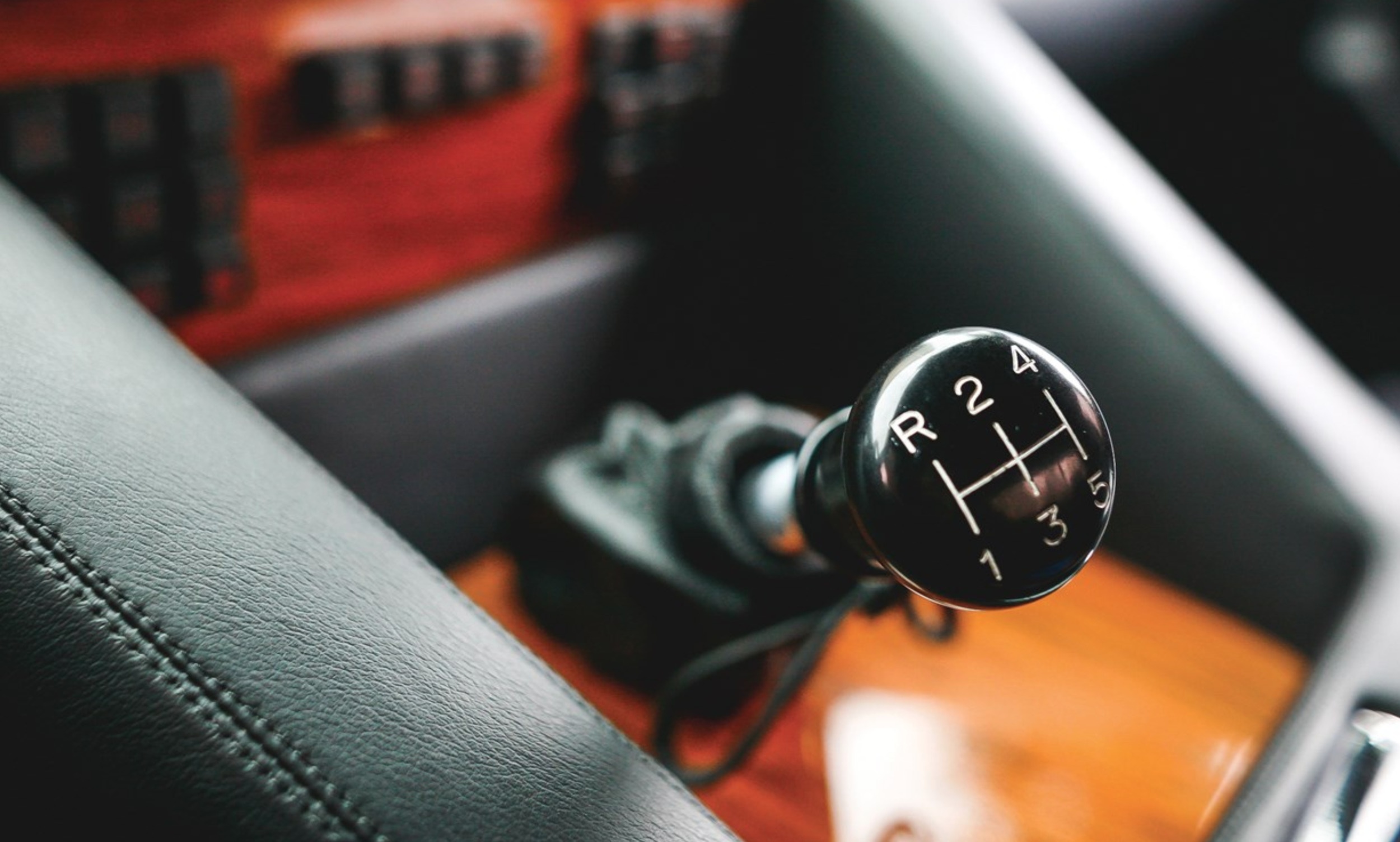 sieu SUV Lamborghini LM002 anh 7