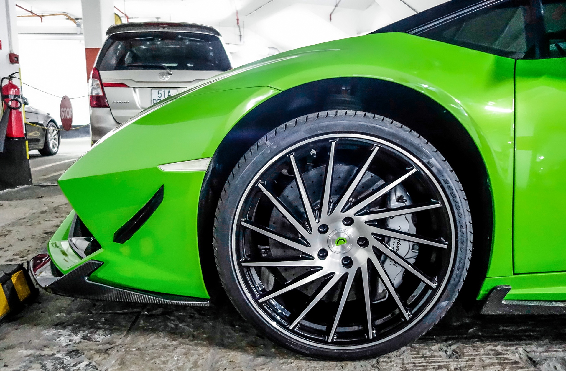 Sieu xe Lamborghini Huracan do anh 6