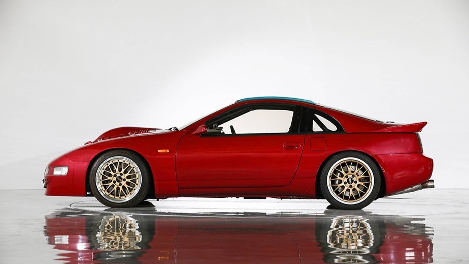 Nissan 300ZX nhanh hon Bugatti Chiron anh 2