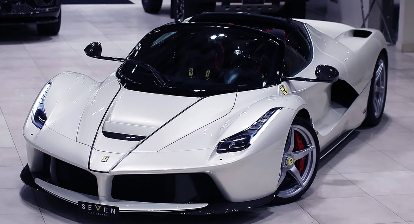 Co the mua LaFerrari Aperta nhung phai that nhieu tien hinh anh