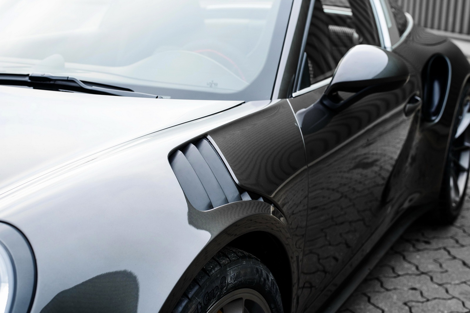 sieu xe Porsche 911 Targa 4 anh 9