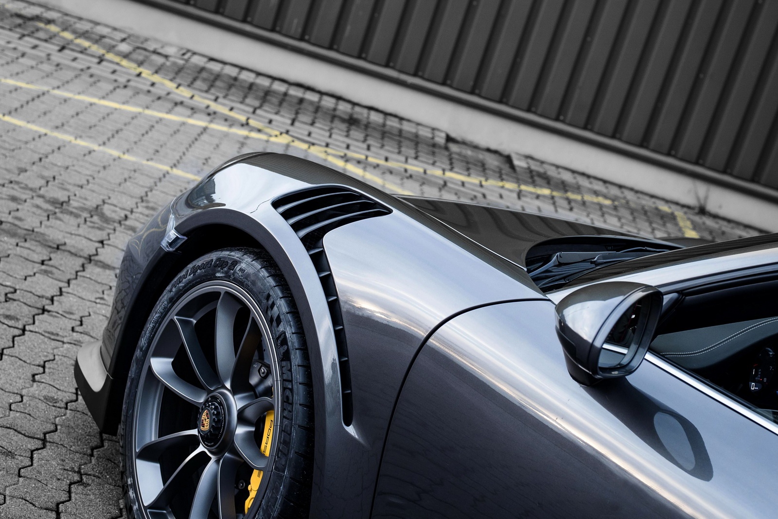 sieu xe Porsche 911 Targa 4 anh 11