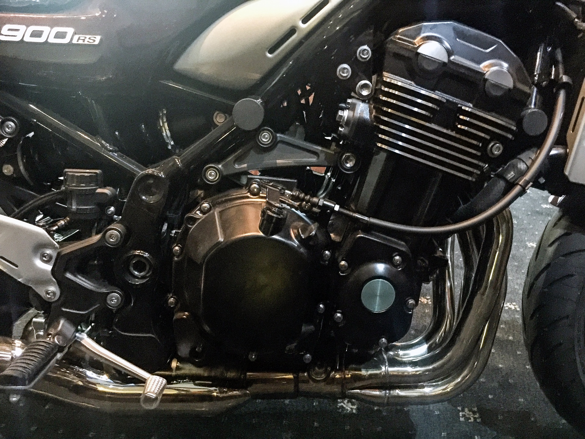 Kawasaki Z900RS ve Viet Nam anh 6