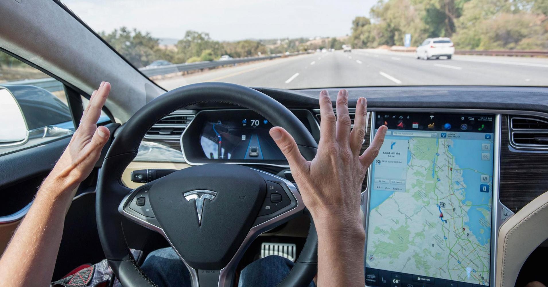 Tesla Model S tai nạn vì Autopilot ảnh 2 Tesla Model S tai nan vi Autopilot anh 2
